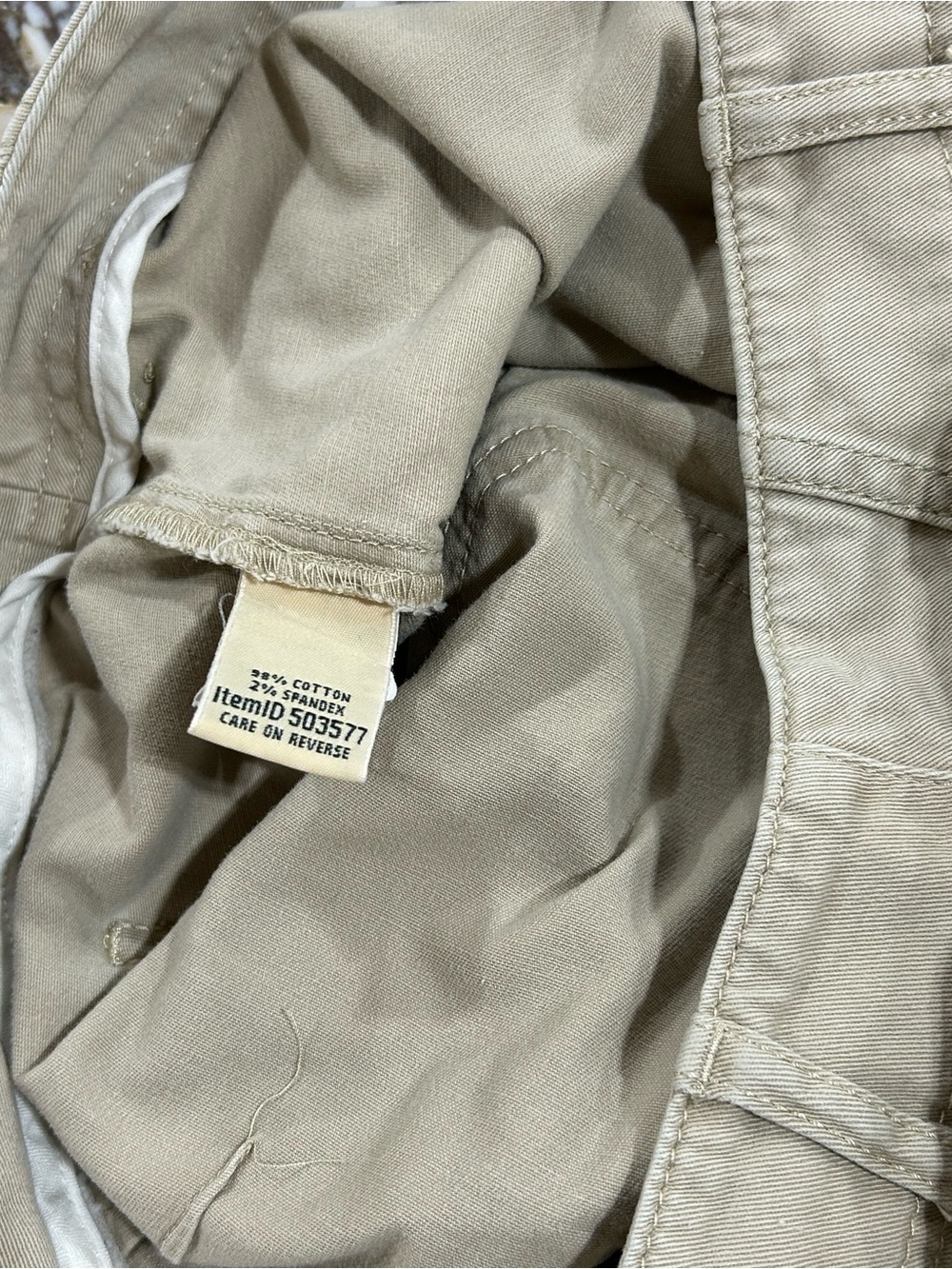 L.L. Bean Women's Light Khaki Utility Shorts - Picture 4 of 7